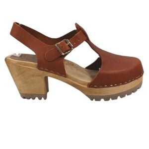 S2559 GUC $129 MIA Madeline T-Strap Clogs size 40 US 9